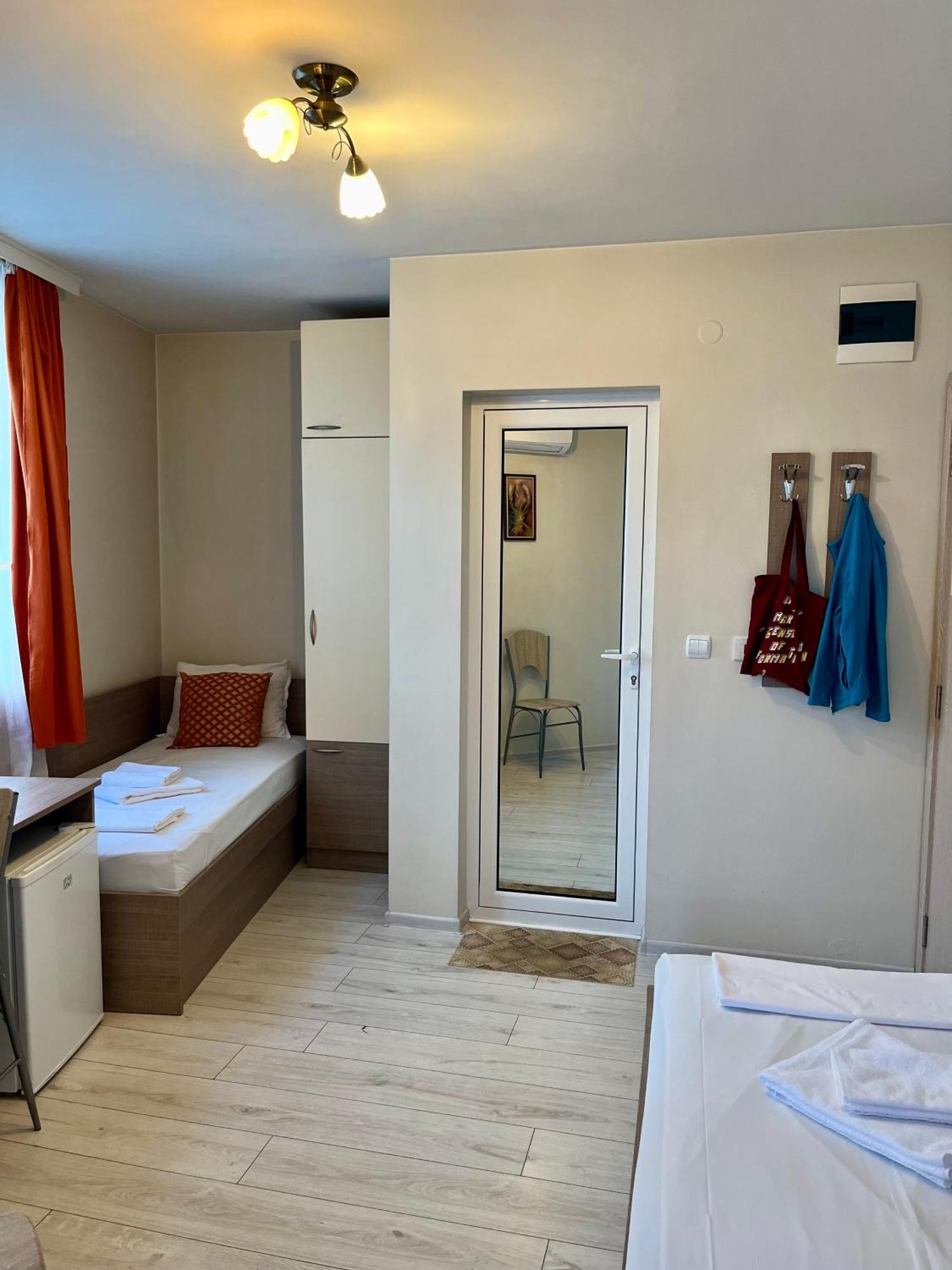 Хостел Атлас - Hostel Atlas Blagoevgrad Exteriér fotografie